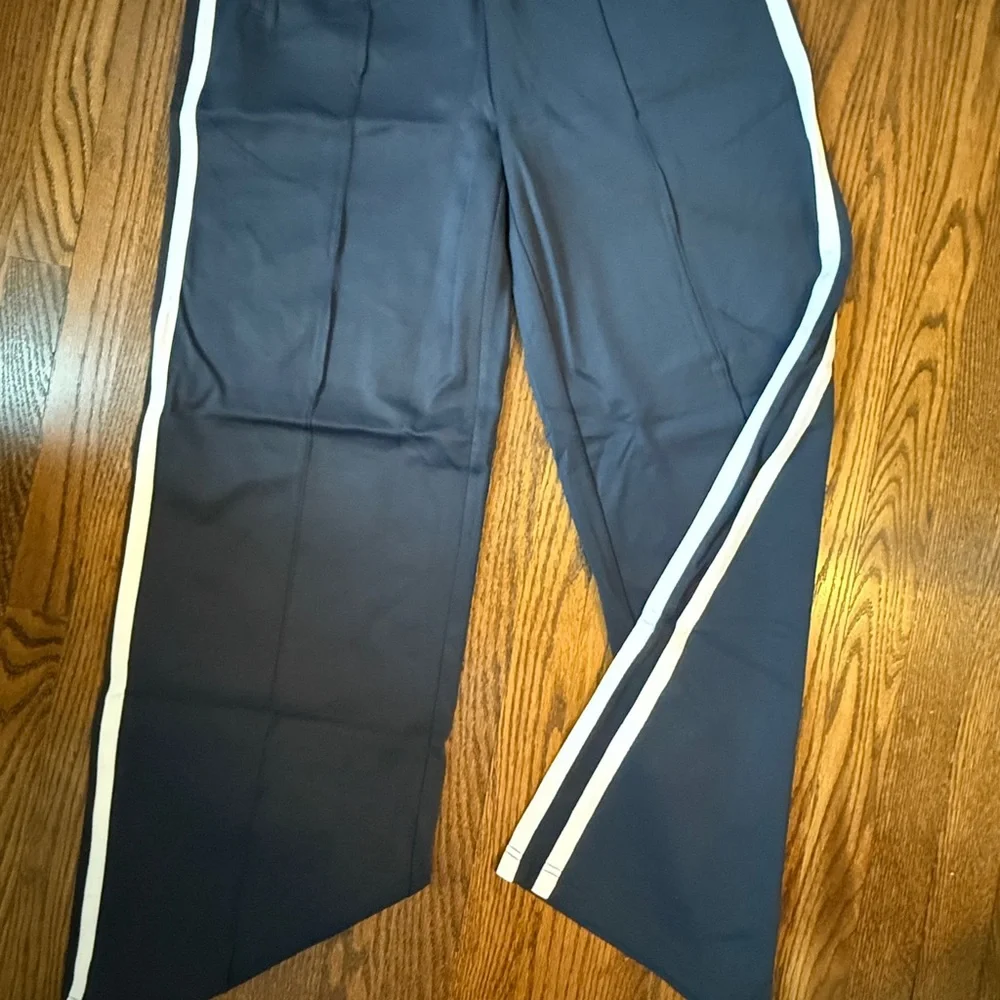 Athleta Tempo Mid Rise Wide Leg Track Pants Medium Tall - Picture 5 of 10